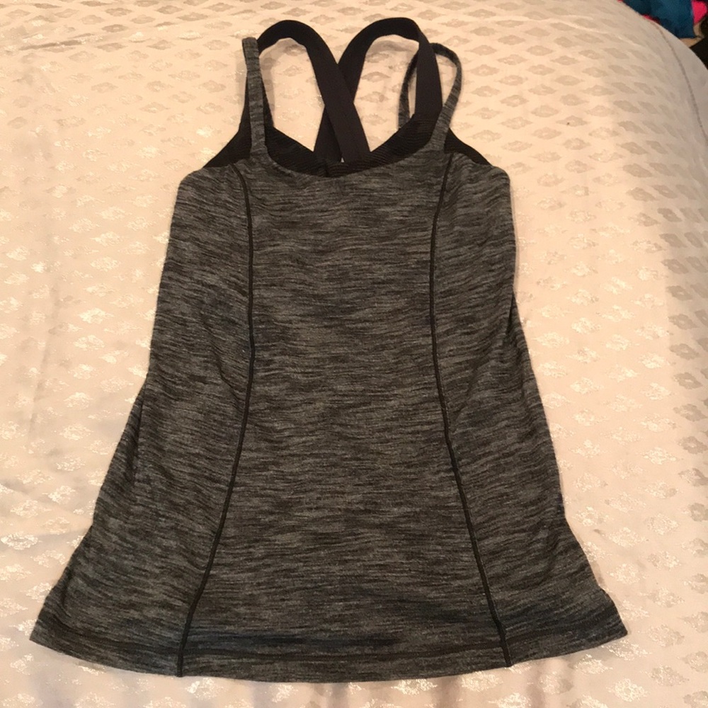 Lululemon tank with built in sports bra
